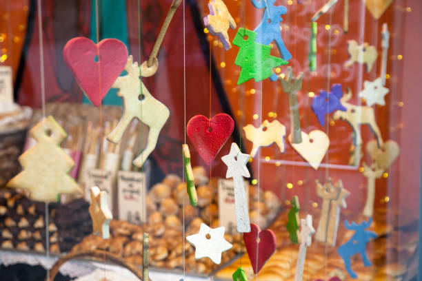 istock Christmas cookies in store window 1078167068