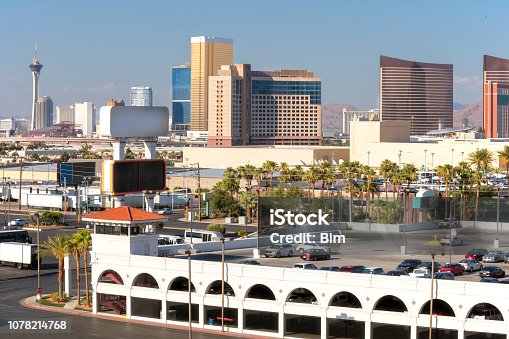 istock Cars Parked in Parking Lot, Aerial View, Las Vegas, Nevada, USA 1078214768