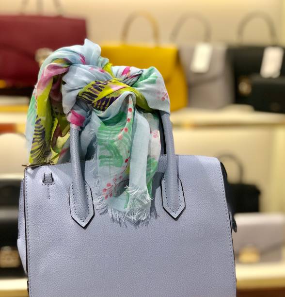 istock Fashion bag 1078215634