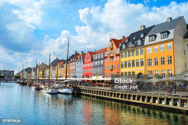 Nyhavn Embankment In Sunshine Copenhagen Stock Photo - Download Image Now - Copenhagen, Nyhavn, Denmark