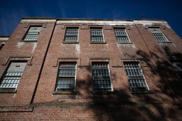 istock Urban blight -  condemned historic building in Weston, Wv. 1078247672