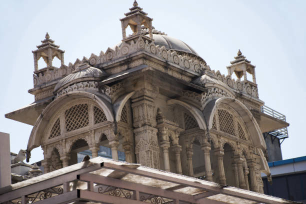 istock Facade,  Somwar Peth Jain Temple, Pune, Maharashtra 1078377260