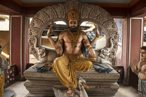 Lord Vishwakarma, Kaikadi Maharaj Math, Pandharpur