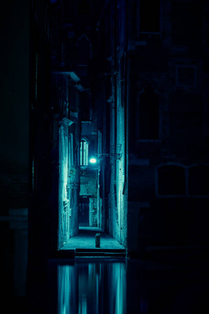 istock Alley blue night light 1078473558