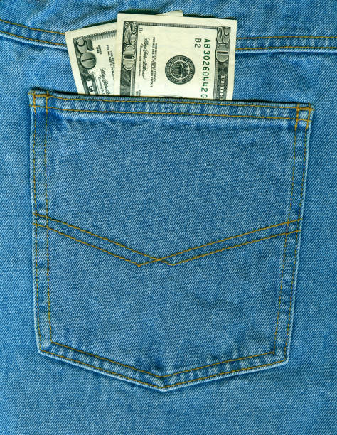 istock Dollars in a jeans pocket 1078493098