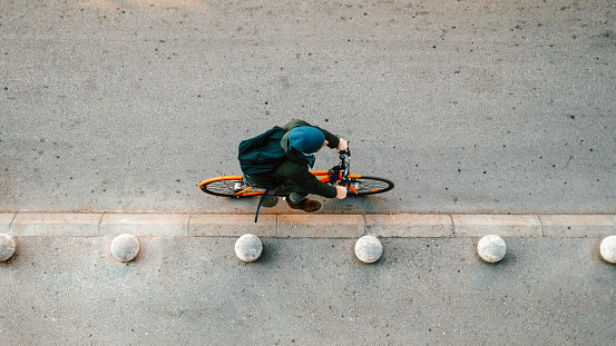 Urban cyclist on the street, ready to go