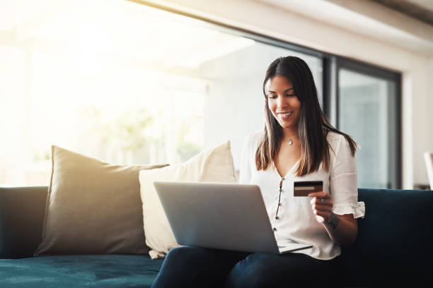 istock Online shopping is the best 1078530404