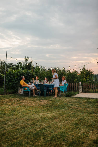 istock Al Fresco Meal 1078701890
