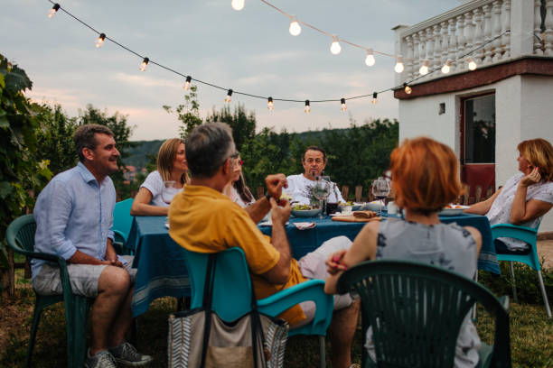 istock Al Fresco Meal 1078702940