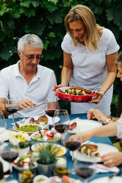 istock Al Fresco Meal 1078703308