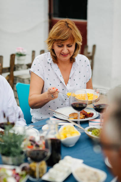 istock Al Fresco Meal 1078703628