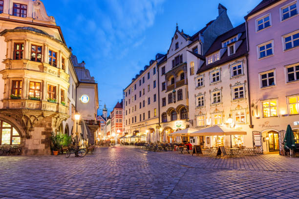 Restaurants on Platzl square in downtown Munich Germany Stock photograph of restaurant patios on Platzl square in downtown Munich Germany münchen stock pictures, royalty-free photos & images