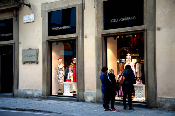 Dolce And Gabbana Exterior Display Logo Dolce Gabbana Logo: The