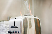 toaster-on.jpg?b=1&s=170x170&k=20&c=aiBi9Y5JSmVYwHr10O84F-z0z0qujsuWWZL_B5p3UlI=