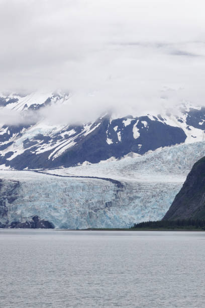 istock Alaska Prince William Sound- Glacier 1079111518