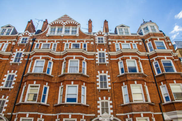 istock Street of London 1079144476