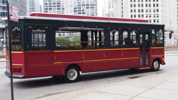 istock tour bus in chicago downtown 1079154472