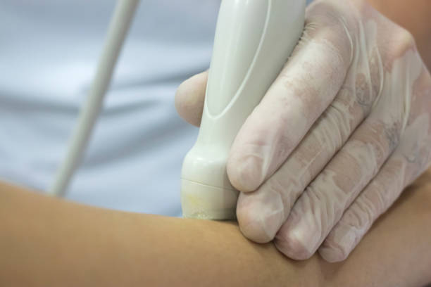 istock Physiotherapy clinic Intratissue Percutaneous Electrolysis EPI dry needling physiotherapist patient injury. 1079197950