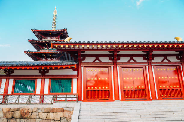 Shitennoji Temple traditional architecture in Osaka, Japan Osaka, Japan - October 1, 2018 : Shitennoji Temple traditional architecture shitenno ji stock pictures, royalty-free photos & images