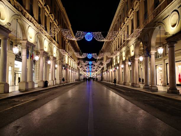 istock Christmas is coming in via Roma, Torino 1079522208