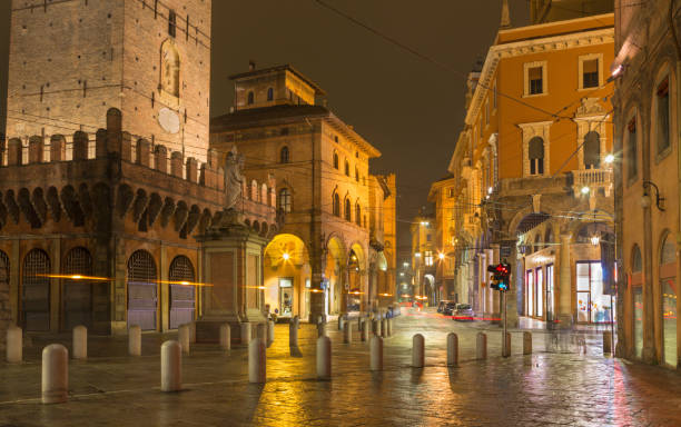 istock Bologna - The square Piazza della Mercanzia at night. 1079553082