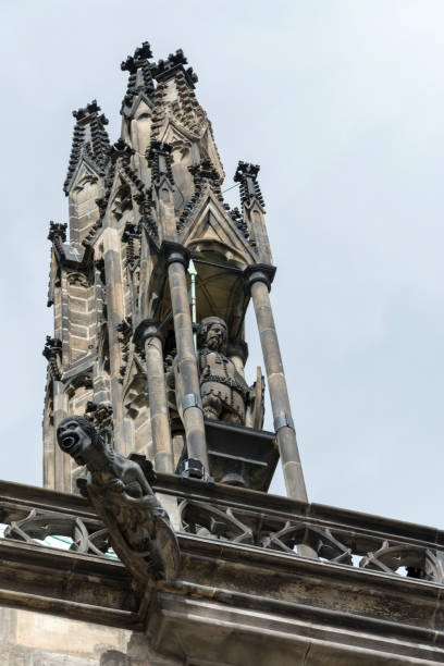 프라하의 아름 다운 도시 - cathedral close up gargoyle prague 뉴스 사진 이미지