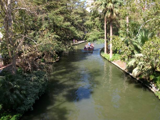 istock Tour Boat in San Antonio 1079782174