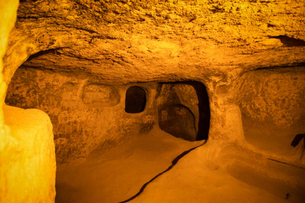istock Kaymakli Underground City, Nevsehir, Turkey 1080047726