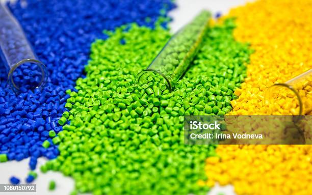 Kunststoffgranulaten Polymergranulat Polymeren Farbstoff Farbstoffpellets Stockfoto und mehr Bilder von Plastikmaterial