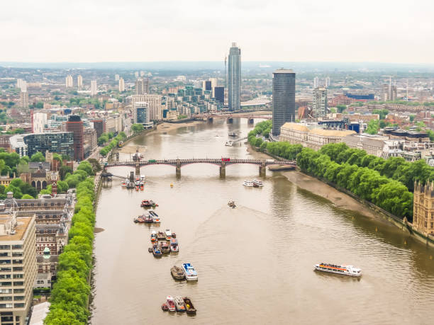 istock London bridges through the Thames River 1080171522