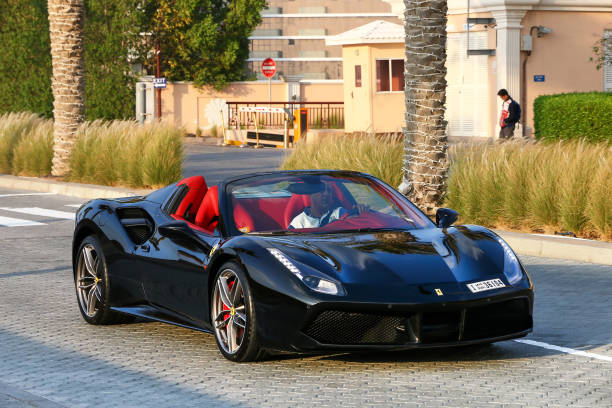 ferrari 488 pająk - outdoors car convertible wealth zdjęcia i obrazy z banku zdjęć
