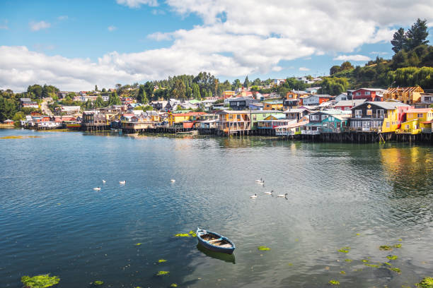 gamboa palafitos 수상 집-카스트로, chiloe 섬, 칠레 - castro 뉴스 사진 이미지