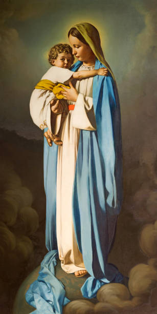 reggio emilia - la pintura de la virgen con el niño en la iglesia chiesa dei cappuchini por padre angelico da villarotta (1939). - la virgen maría fotografías e imágenes de stock