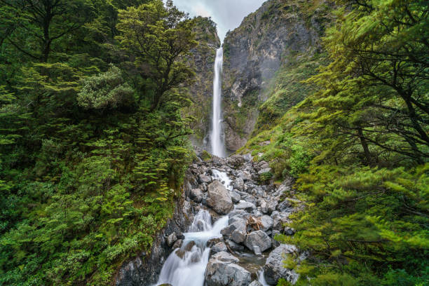 istock devils punchbowl waterfall, arthurs pass, new zealand 4 1081068908