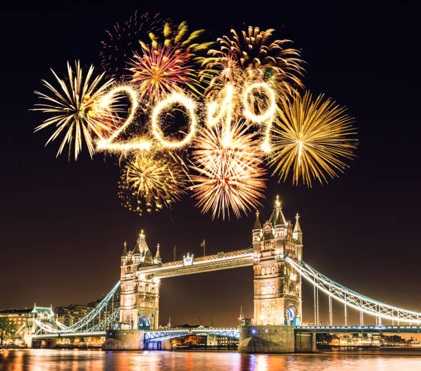istock new year 2019 in london 1081094804