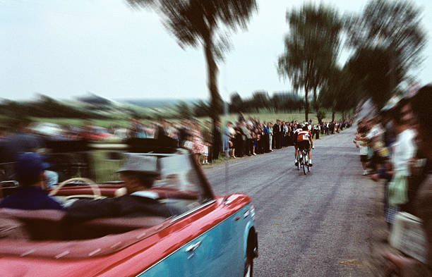 Tour de France 50s/60s historic tour de france

late 50s retro bicycle stock pictures, royalty-free photos & images
