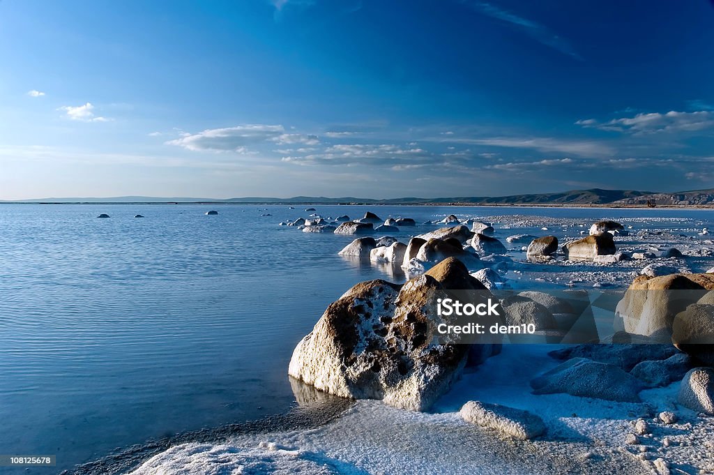 Озеро соли Береговая линия - Стоковые фото Без людей роялти-фри