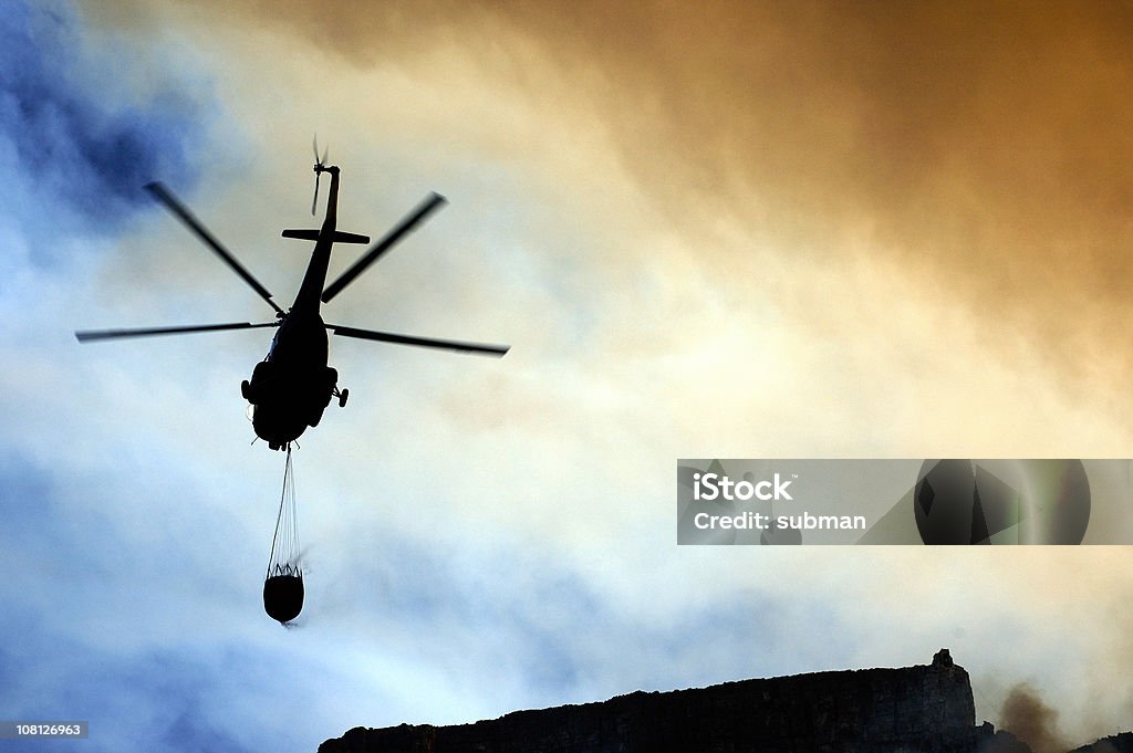 Brandschutz Hubschrauber - Lizenzfrei Abenddämmerung Stock-Foto