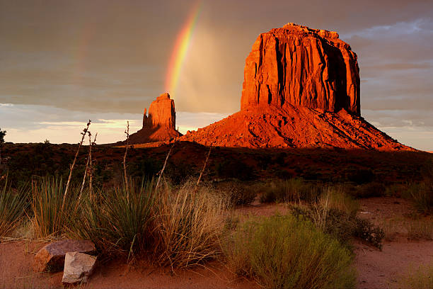 merrick butte - merrick butte imagens e fotografias de stock