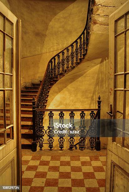 계단을 0명에 대한 스톡 사진 및 기타 이미지 - 0명, 경계, 계단
