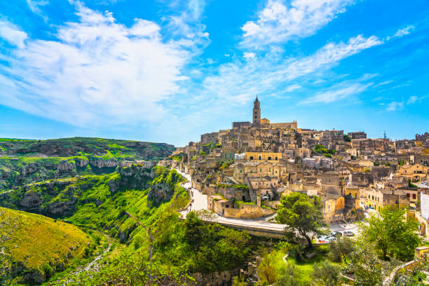 matera ancient town i sassi, unesco site landmark. basilicata, italy. - matera imagens e fotografias de stock