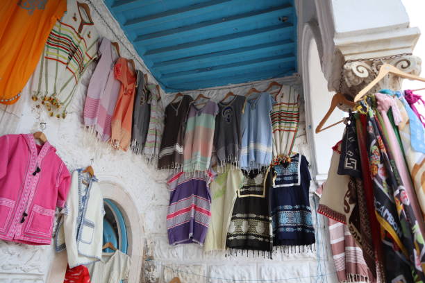 istock shop in tunisia 1081320216