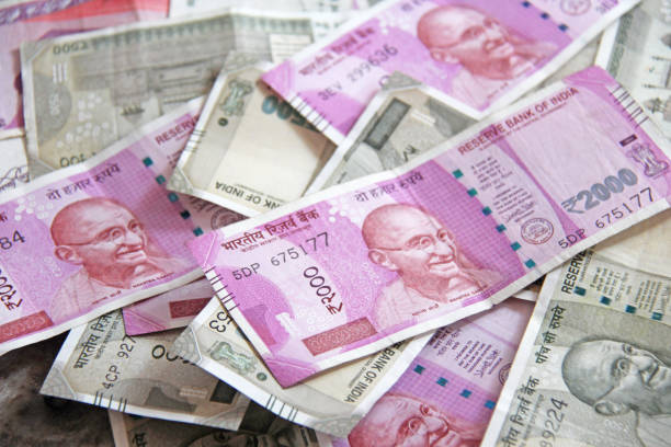 인도 돈 지폐, 500 루피와 2000 루피. 인도 지폐의 배경 - indian culture 이미지 뉴스 사진 이미지