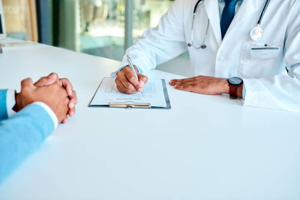 istock Filling in the medical form 1081463442