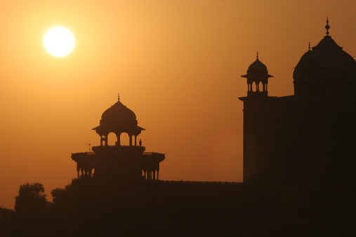 A general view of the Taj Mahal monument with Yamuna river in Agra, India.