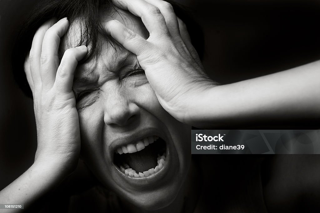 Junge Frau schreien, schwarz und weiß - Lizenzfrei Rufen - Sprache Stock-Foto
