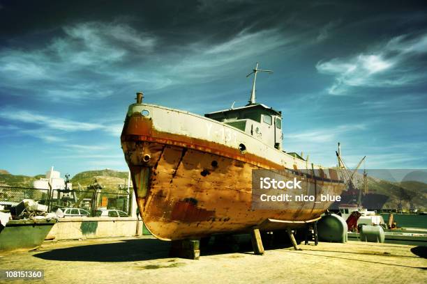 Sonhos De Summers Passado - Fotografias de stock e mais imagens de Abandonado - Abandonado, Antigo, Antiguidade