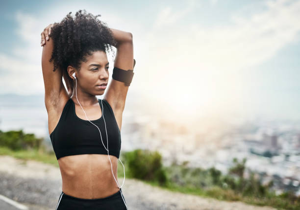 istock Loosening her muscles for an intense workout 1081528738