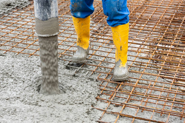 istock Concreting a foundation for a new house 1081545814