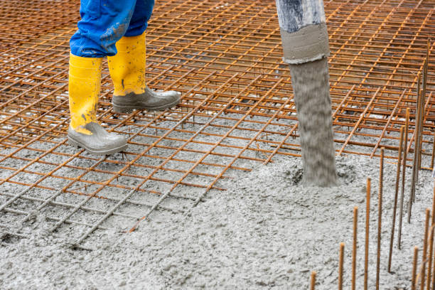 istock Concreting a foundation for a new house 1081548766
